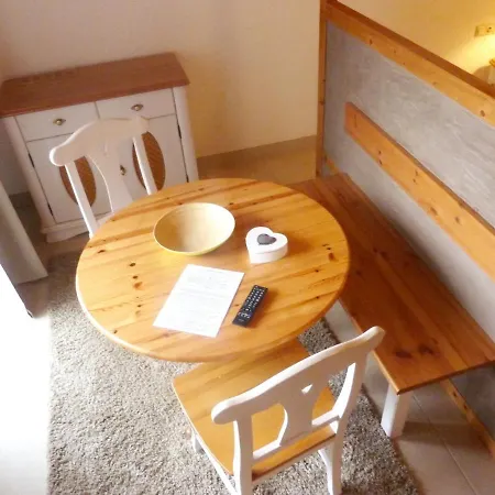 Ferienwohnung Igelnest - #a43510 טיטיזי-נוישטאדט